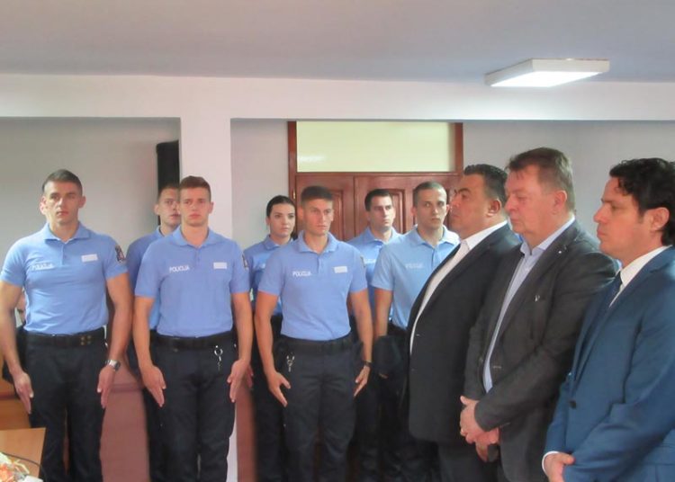 Svečano prisegnulo 25 novih policijskih službenika MUP-a ZHŽ-a