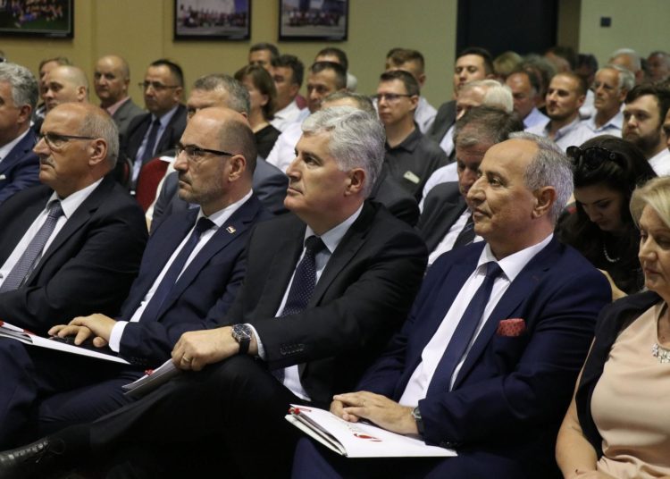 U Vitezu osnovana Udruga bosanskohercegovačkih Hrvata Prsten