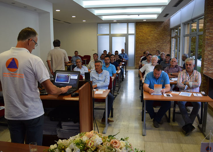 U Širokom Brijegu održana obuka za članove stožera civilne zaštite