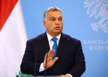 Viktor Orban: Merkel blefira, nismo ništa potpisali