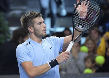 Ćorić u finalu Hallea svladao prvog tenisača svijeta Federera!