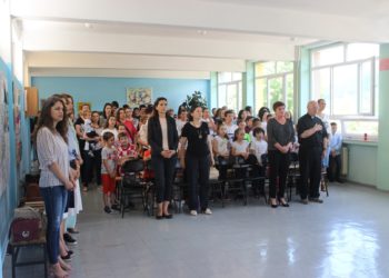 OŠ Franica Dall’era u Viru bogatim programom obilježila Dan škole (FOTO)