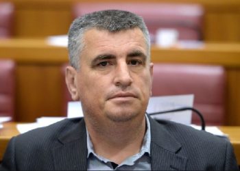 Miro Bulj: Ne čudi me da ratnom huškaču i četniku Vučiću smeta što Vatreni pjevaju ‘Čavoglave’