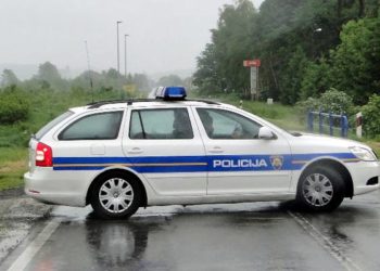 Hrvatska policija uhitila krijumčara migranata kod Srba