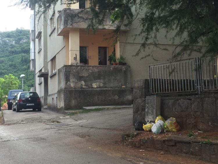 Smeće: Nek nije na mom pragu!!