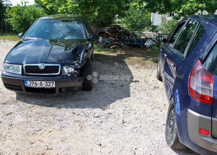 Široki Brijeg: Četiri automobila sudjelovala su u dvije prometne nesreće