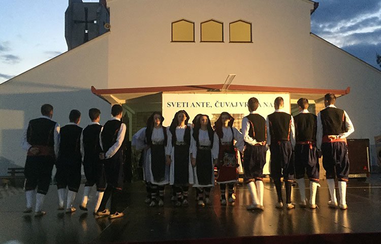 Široki Brijeg: U Dobriču održana manifestacija „Sveti Ante, čuvaj vrila naša“