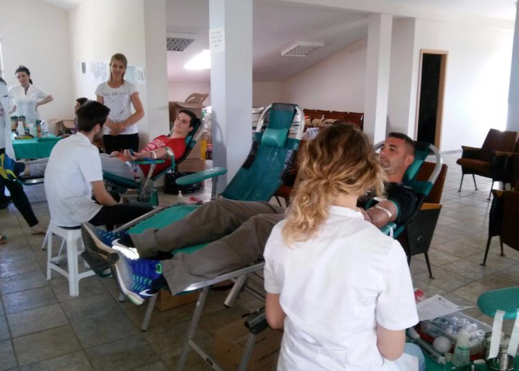 Široki Brijeg: U Uzarićima prikupljena 21 doza krvi