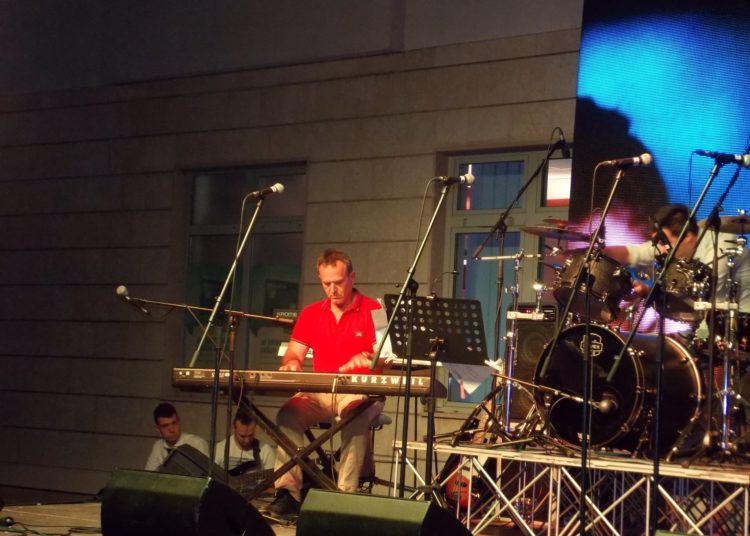 Koncert filmske glazbe usijao vruće Posuško lito