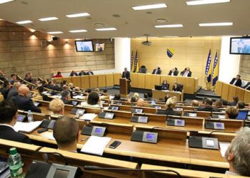 Redovna i izvanredna sjednica: Prvo smjena Puzigaće, pa glasovanje o Zakonu o izbornim jedinicima?