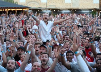 Englezi pod neviđenim pritiskom: Mediji i navijači očekuju sigurnu pobjedu protiv ”umorne” Hrvatske