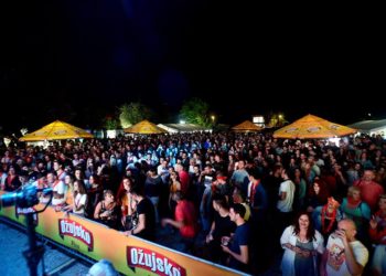 Bajaga koncertom u Širokom Brijegu zatvorio West Herzegovina Fest