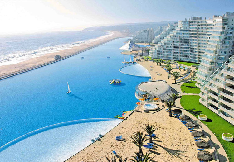 Bazen velik poput oceana: Osvježenje u kilometar širine i 35 metara dubine