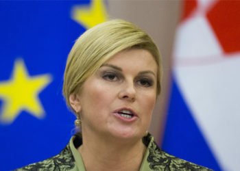 Grabar Kitarović: Bojim se da svi pomalo dižu ruke od Bosne i Hercegovine