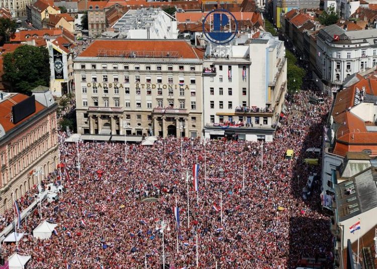 Vatrene u Zagrebu, na ulicama i Trgu, dočekalo više od 500 tisuća ljudi!