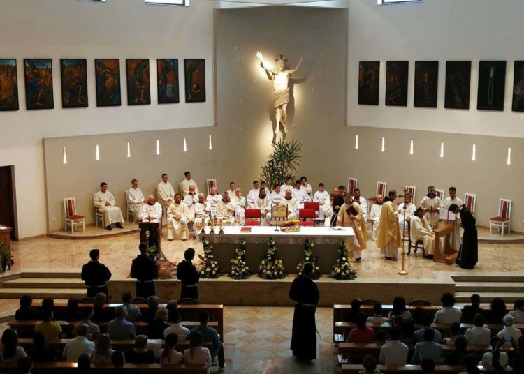 Humac: Pet mladih franjevaca položilo privremene zavjete