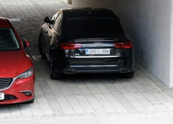 Naplati studentima da imaš za Audi: Medicinski fakultet za službeno auto daje 85.000 KM