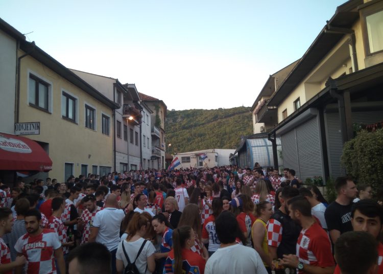 Široki Brijeg u transu: Hrvatska je unatoč porazu napravila čudo!