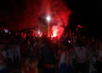 Ljubuški ”gori” – slavi se pobjeda Hrvatske