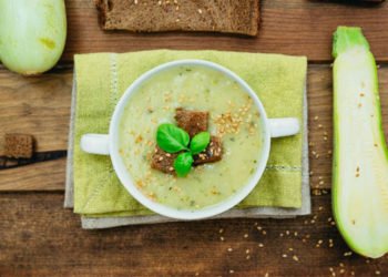 Najlakši recept za kremastu juhu od tikvica