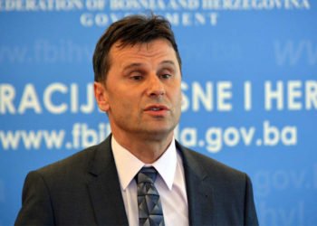 Novalić: Navijam za Hrvatsku, polovica tih momaka je iz BiH