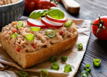 Novo lice paštete od tune za ručak koji “puca” od proteina