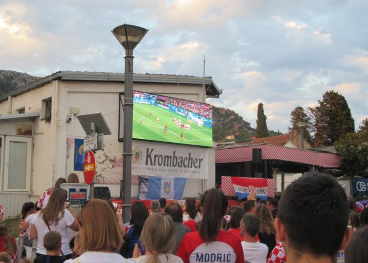 Pogledajte kako se slavilo u Ljubuškom nakon utakmice Hrvatska – Danska