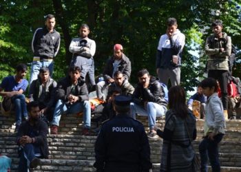 Preko 50 migranata se potuklo u Velikoj Kladuši