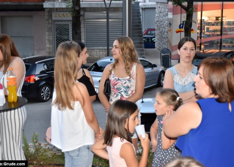 Umjetnost u Grudama u srpnju bez premca! Slikari oduševili Grude peti put