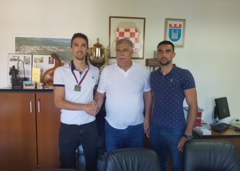 Braća Kvesić na prijemu kod gradonačelnika Kraljevića