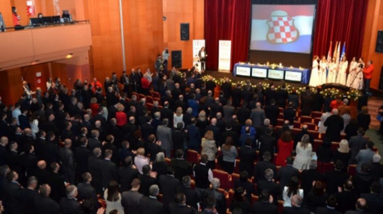 HNS: Zabrinutost za stanje u BiH
