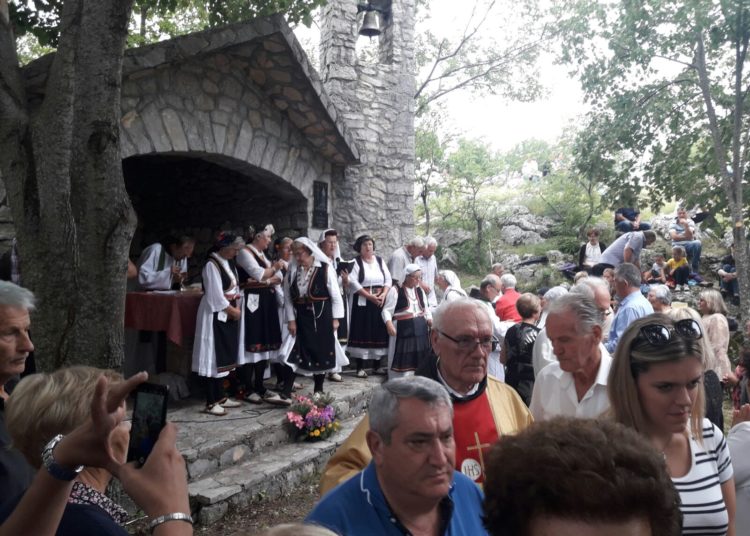 Misište – Služena sveta misa u starom svetištu na Bilima