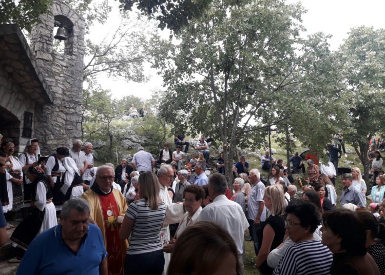 Misište – Služena sveta misa u starom svetištu na Bilima