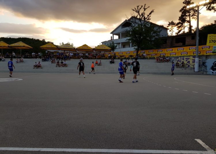 Široki Brijeg: Tijesna pobjeda Desne i Lijeve Obale, Trn uvjerljiv