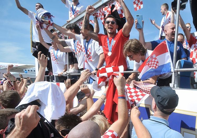 Vatrene u Zagrebu, na ulicama i Trgu, dočekalo više od 500 tisuća ljudi!