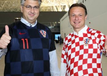 Plenković u dresu najavio izgradnju nacionalnog stadiona