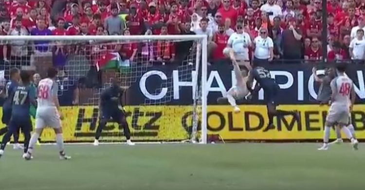 Shaqiri u debiju škaricama potopio United pred 100 tisuća ljudi