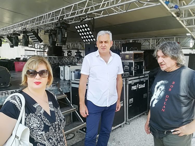 Gradonačelnik Bešlić provjerio je li sve spremno za večerašnji blues Festival