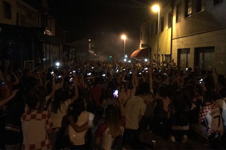 Vatrena atmosfera na ulicama Širokog Brijega