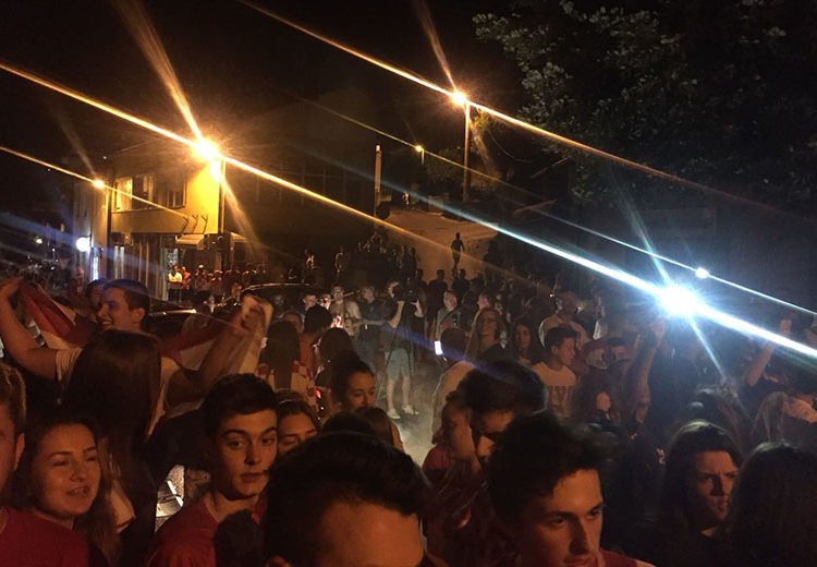 Široki Brijeg ”gori” nakon pobjede Hrvatske