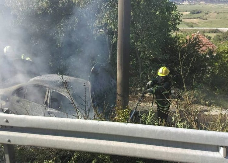 Široki Brijeg – Mostar: Zapalio se automobil u Međinama
