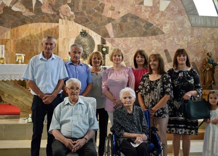 Široki Brijeg: Na Kočerinu proslavljen dijamantni pir Stipe i Anđe Galić