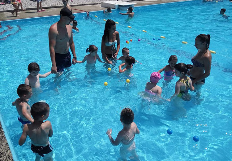 Škola plivanja u Širokom Brijegu bilježi odličan odaziv