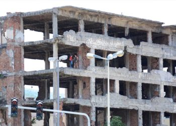 ‘Selfiji’ u Mostaru opasni turistički pothvati na još opasnijim mjestima