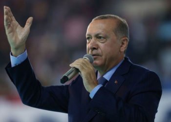 Erdogan: Turska je “meta gospodarskog rata”