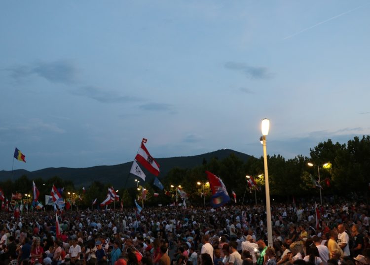 FOTO: Treći dan Mladifesta u Međugorju