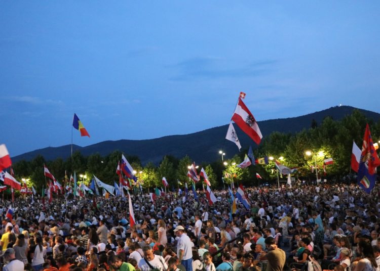 FOTO: Treći dan Mladifesta u Međugorju