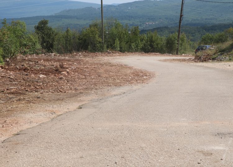 Široki Brijeg: Radovi u MZ Ljubotići