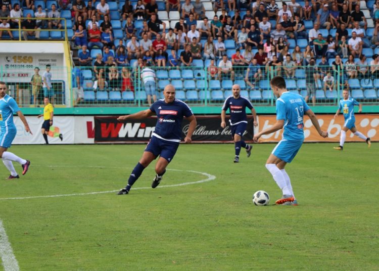 Jare slavile protiv Desne Obale u odličnom finalu na Pecari