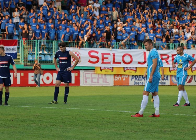 Jare slavile protiv Desne Obale u odličnom finalu na Pecari